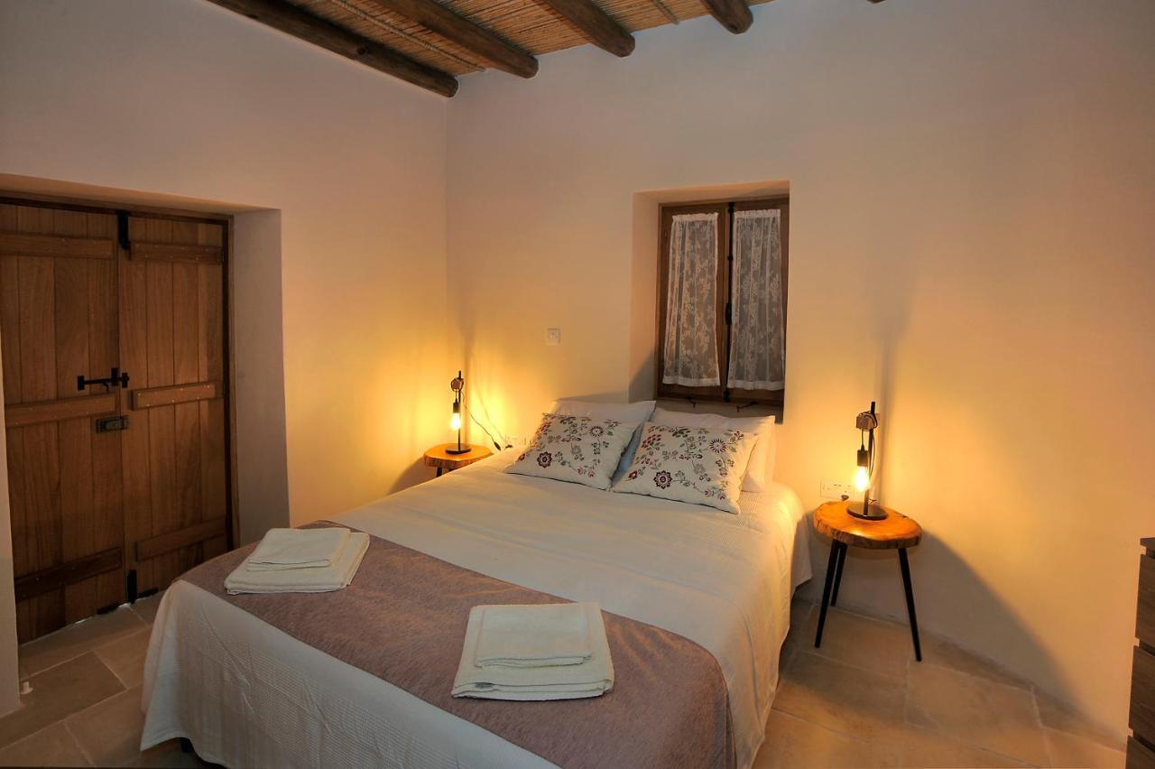 Pentasino Traditional House Agios Theodoros Екстер'єр фото
